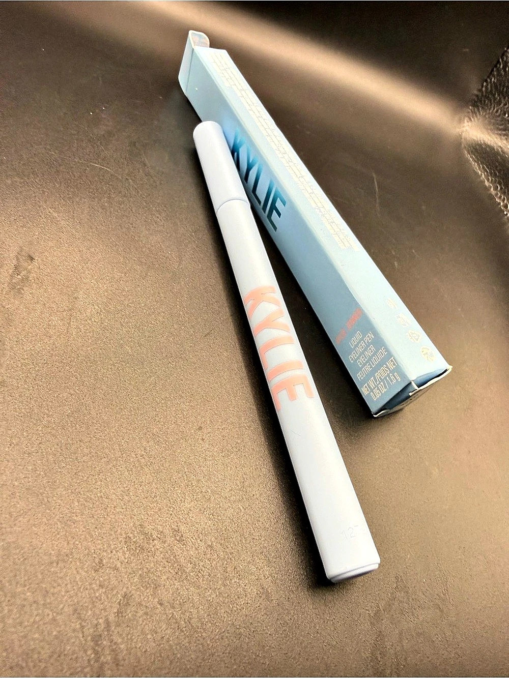 Kylie 4 EVER TING Eyeliner in pink  NWT